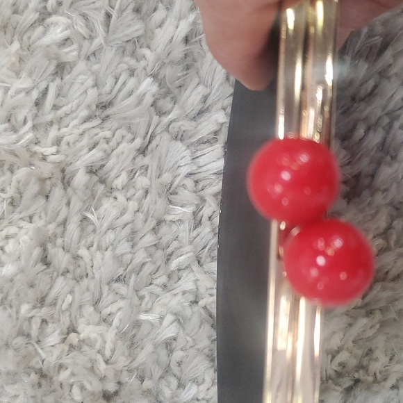 Marc jacobs clutch with red - Picture 3 of 4